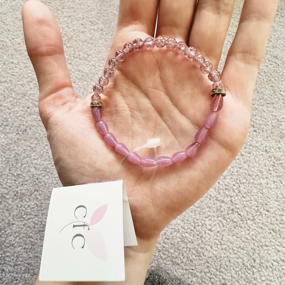 NWT Charity Purple Beaded Bracelet - Picture 7 of 7